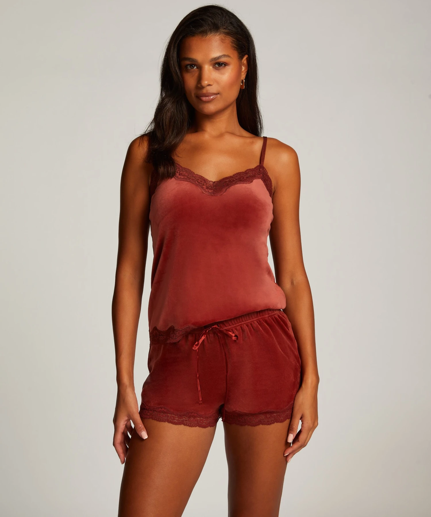 Cami Velours Spitze 5 Cami Velours Spitze – Bild 3