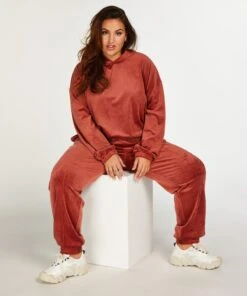 Top Velours -Mode Dessous Geschäft 199417 12 1