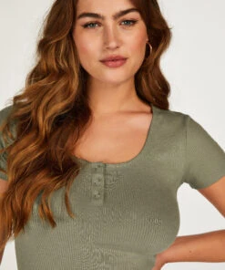 Kurzärmeliges Pyjama-Top Henley -Mode Dessous Geschäft 201797 2